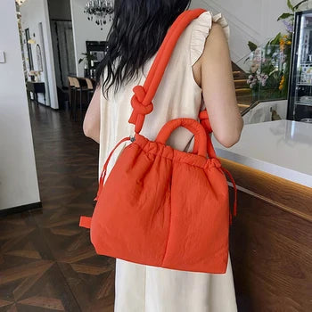 Rosa | Einzigartige Puffer-Handtasche